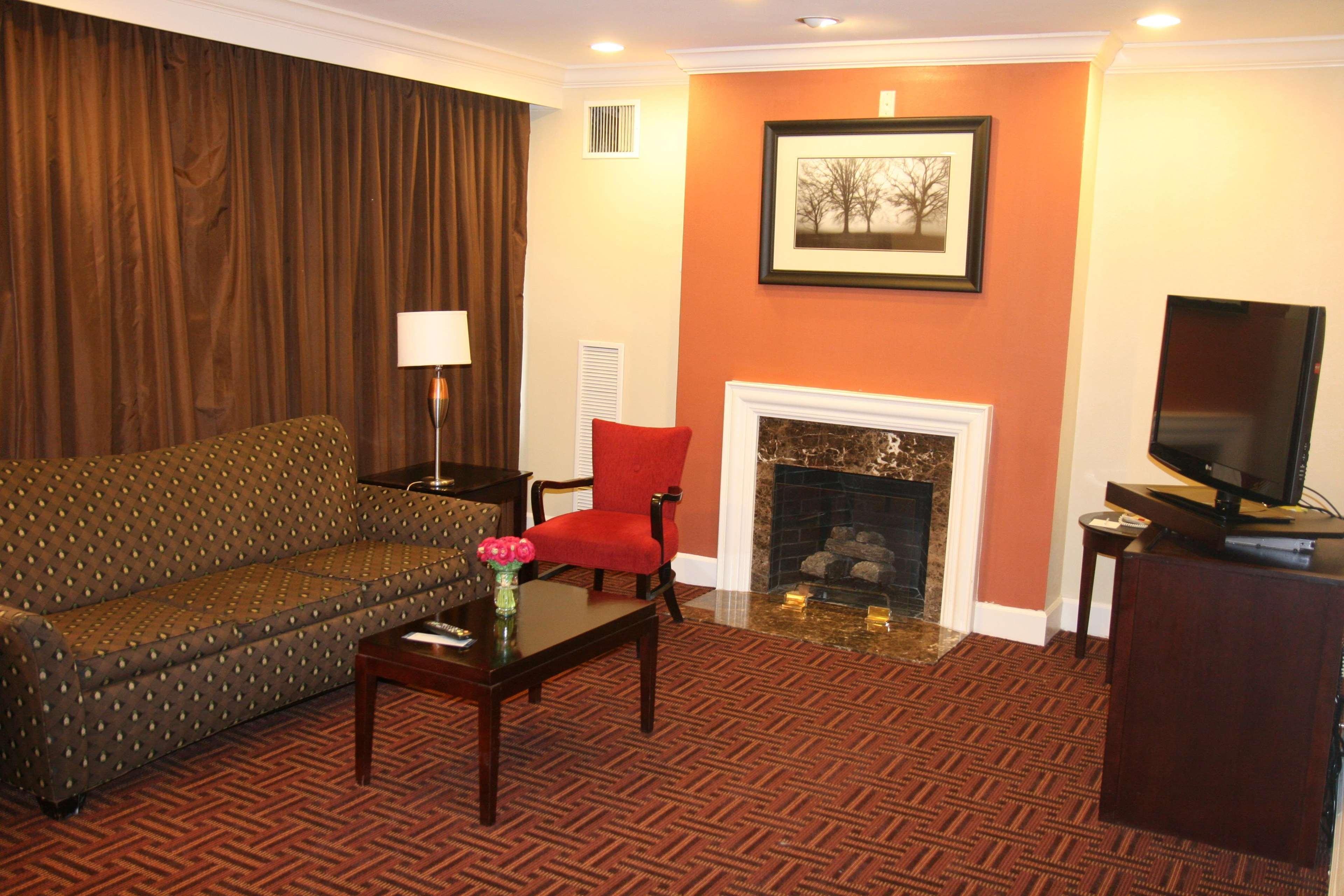 Hampton Inn & Suites Stamford Extérieur photo