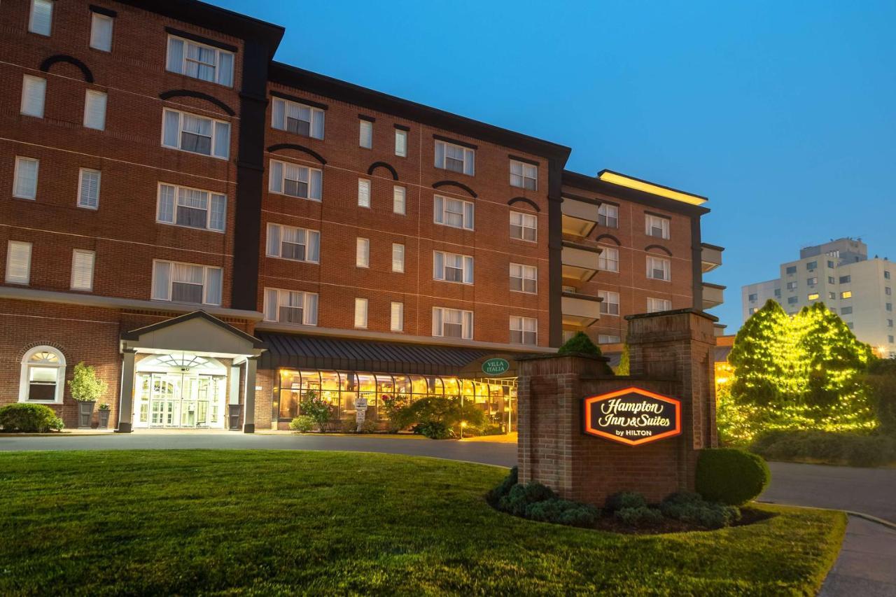Hampton Inn & Suites Stamford Extérieur photo
